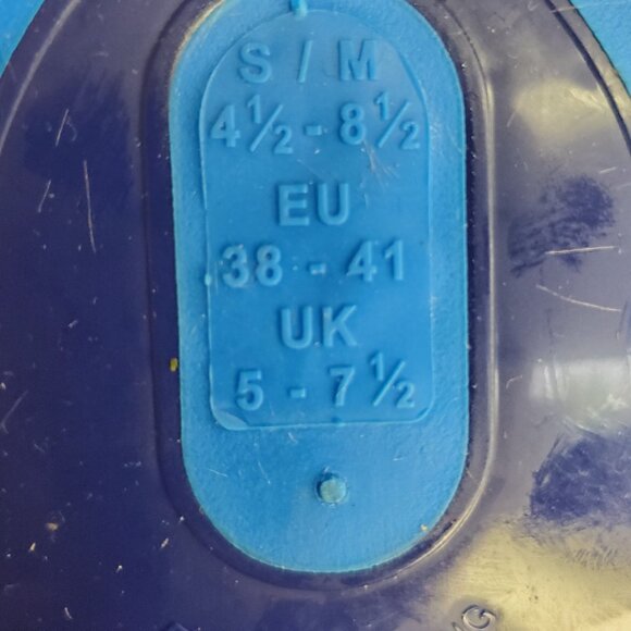 Speedo Snorkel Set Mask, Snorkel, & Fin Set Adult S/M Dive Water Swimming - Picture 7 of 8